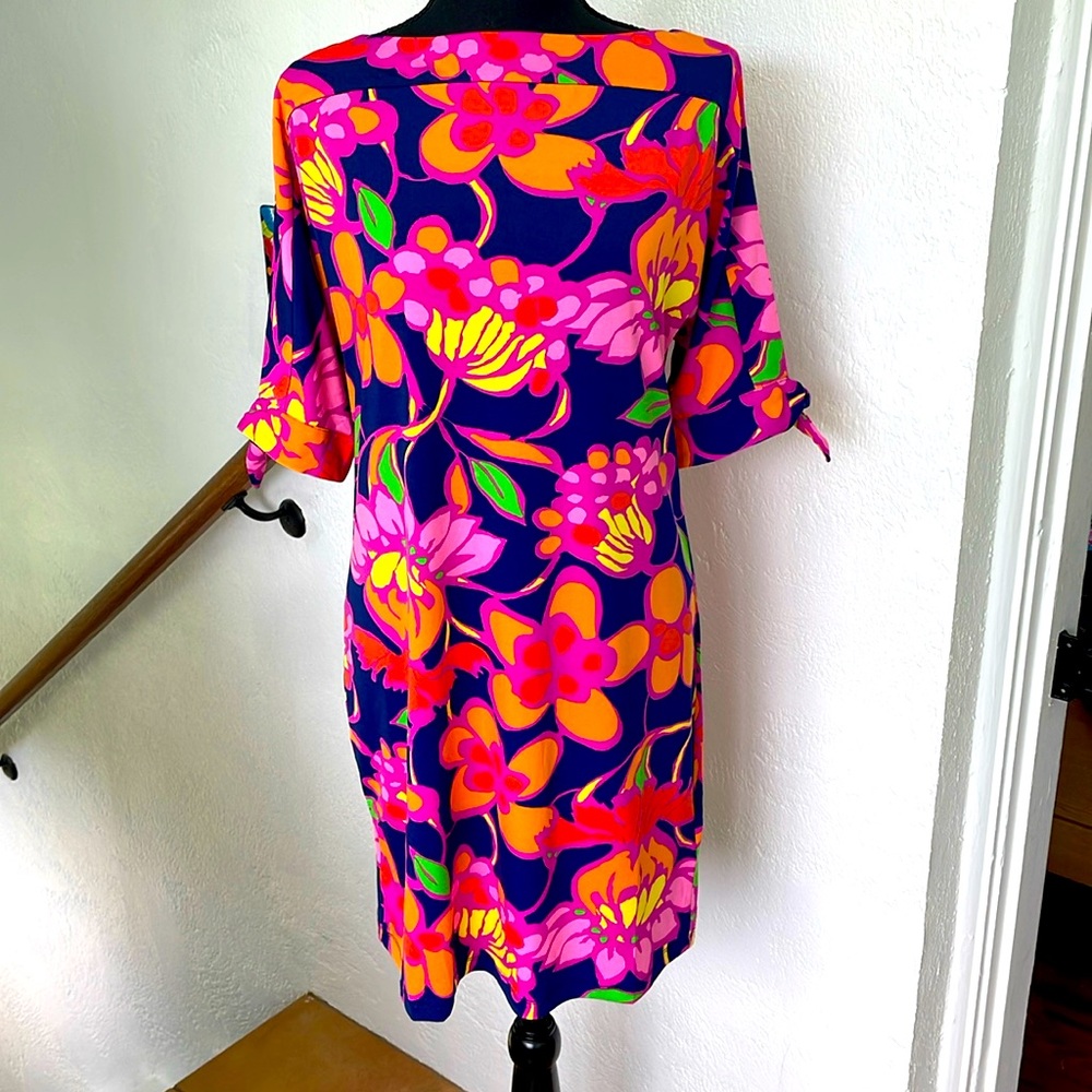 NWT Trina Turk Bright Ginko Floral Dress with Tie‎ Sleeve Detail Size Small